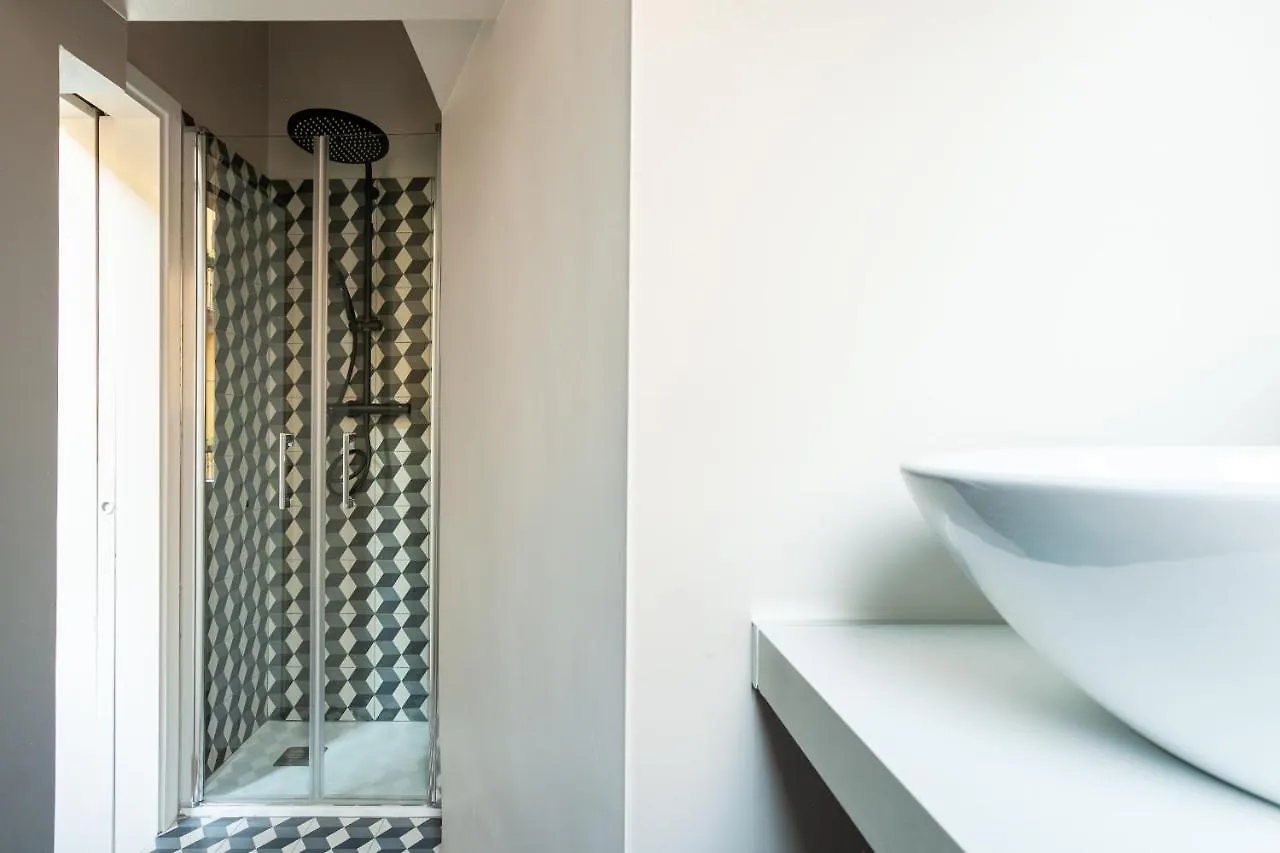 Renovated Apartment In Milan City Center - Commenda 21